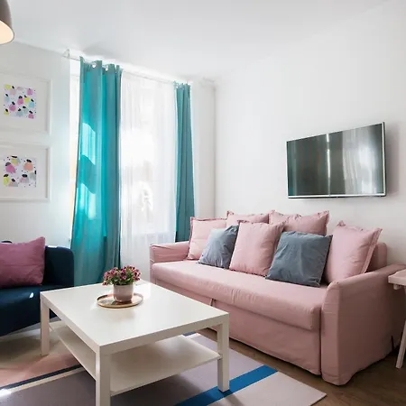 Апартаменти Cozy Old Town *